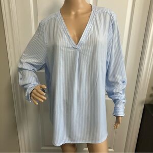 NWT | Iyla white & blue striped loose fit blouse